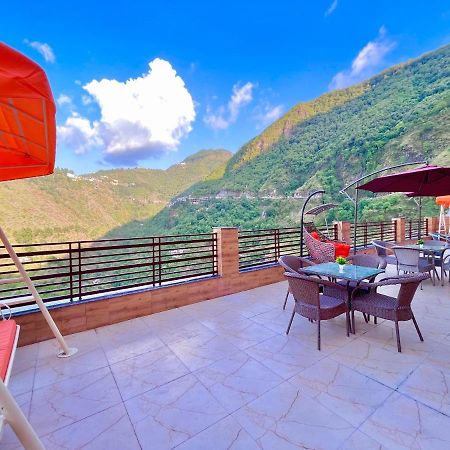 River Grand, Masuri Exterior foto
