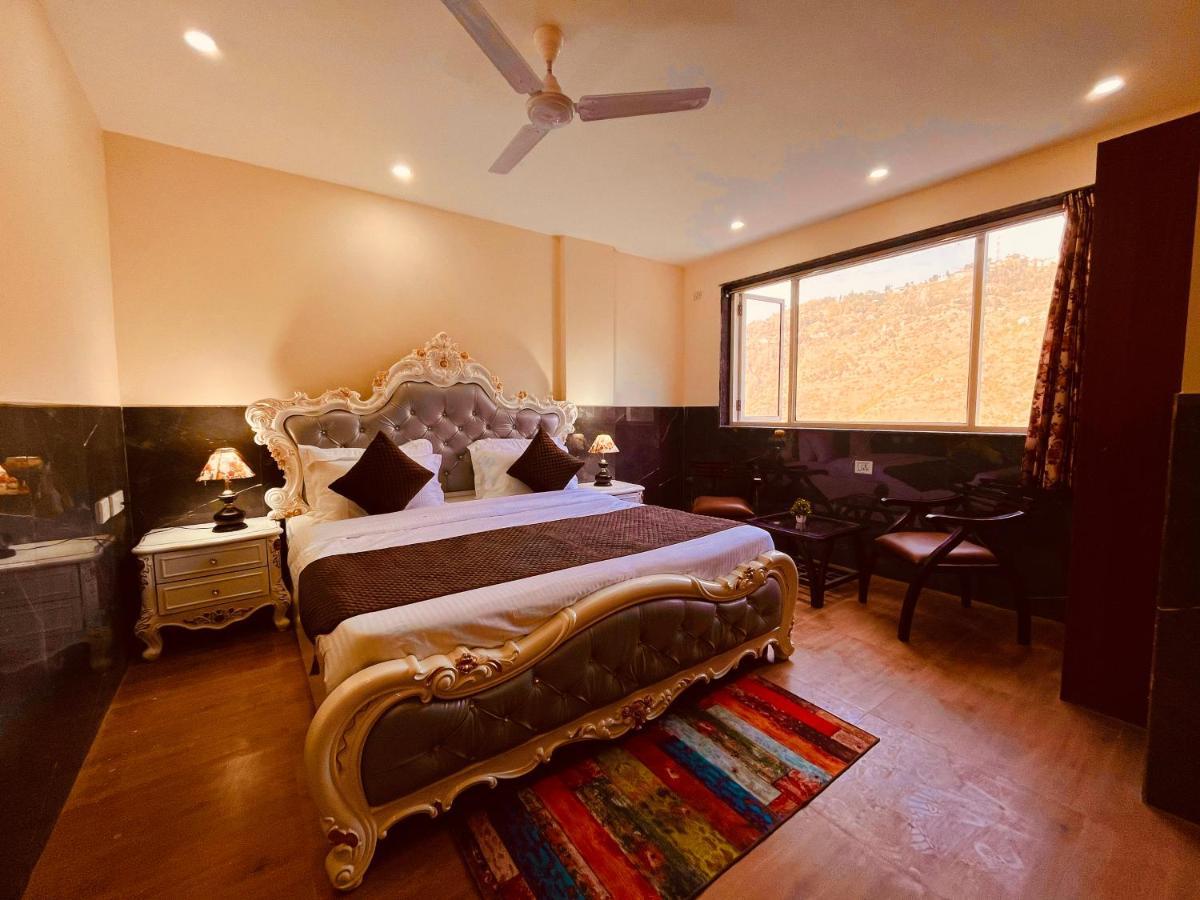 River Grand, Masuri Exterior foto